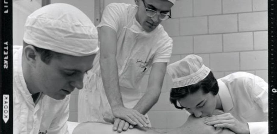 Guy Knickerbocker and colleagues performing CPR in 1960. Photo Johns Hopkins